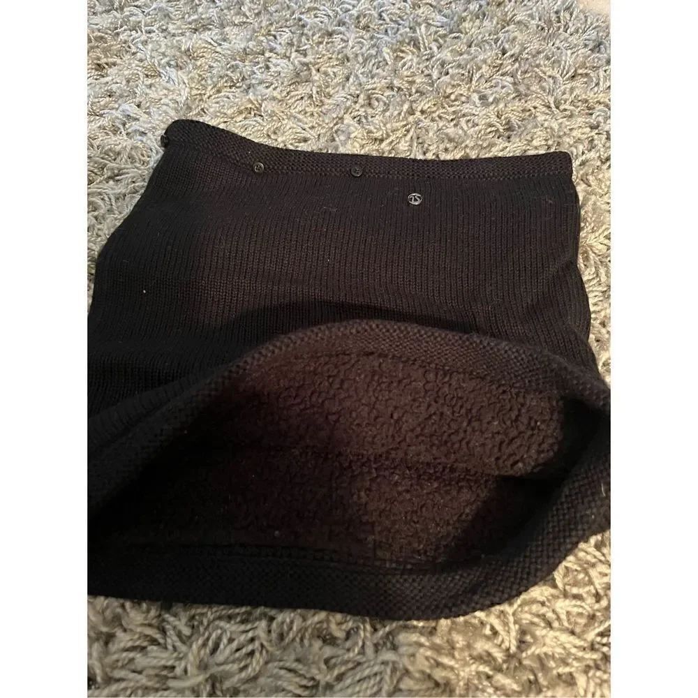Lululemon Snood with Button-On Scarf